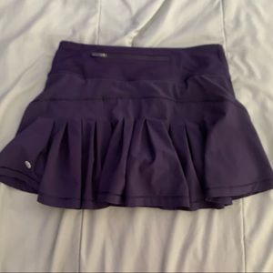 purple lululemon skirt